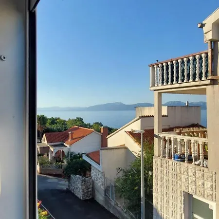 Apartman Visnja *