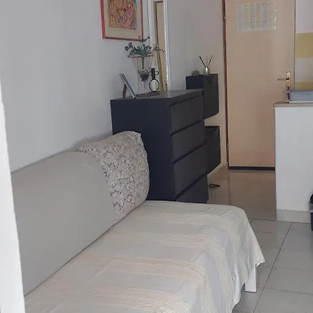 Visnja Apartman Podaca